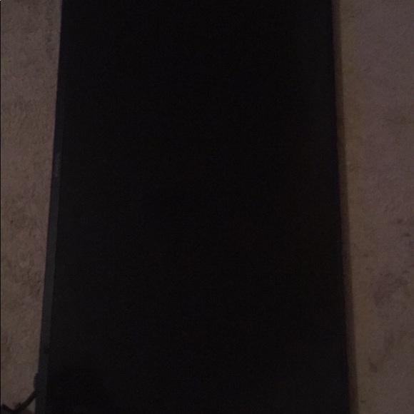 55” black insignia roku tv hd - Picture 2 of 8